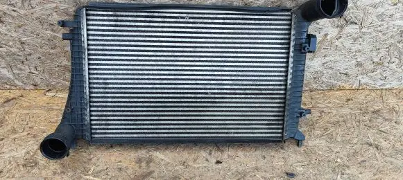 Volkswagen Eos Intercooler radiator