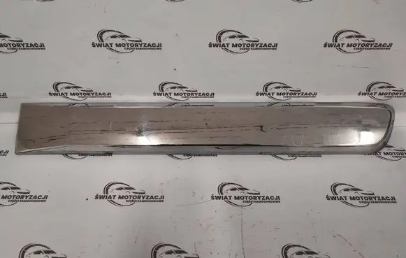 Jeep Cherokee III KJ Rear door trim (molding) 55156949AA