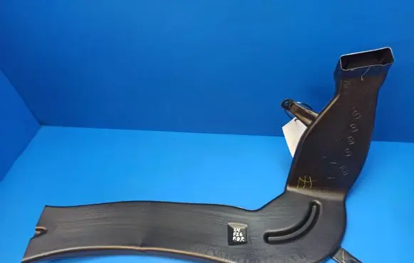 BMW X4 F26 Cabin air duct channel 9175040 9175040798
