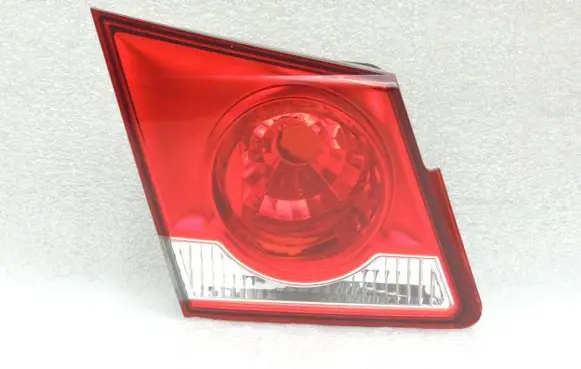 Chevrolet Cruze Tailgate rear/tail lights 96830489