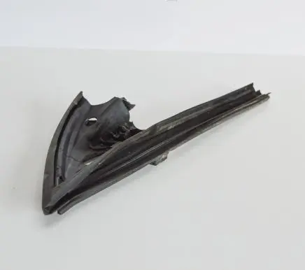 Volkswagen Eos Rubber seal front door (on door) 1Q0857506D