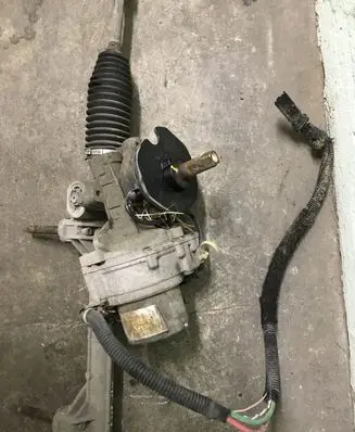 Peugeot 208 Steering rack 9807834380