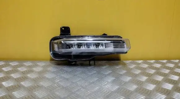 Ford Explorer Front fog light 1NH948898-22