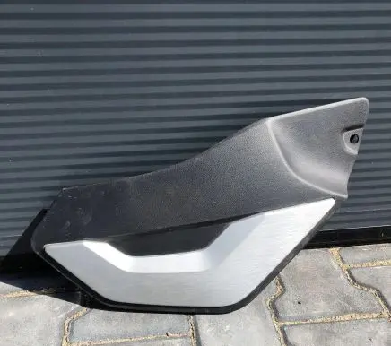 Dacia Duster II Dashboard center trim panel 689216018R