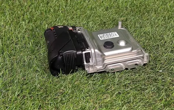 Mercedes-Benz C W205 Adblue control unit A0009004810 0281033318 A0009019603