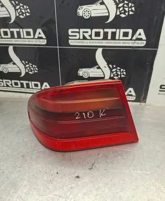 Mercedes-Benz E W210 Rear/tail lights A2108200164