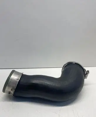 Volkswagen Transporter - Caravelle T5 Intercooler hose/pipe 7H0145980R