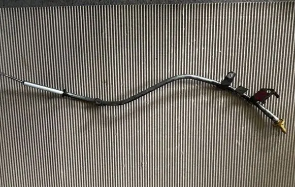 Alfa Romeo Giulietta Oil level dip stick 51822244 5182244