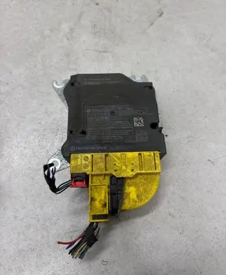 Mercedes-Benz Sprinter W907 W910 Airbag control unit/module A9079006203 0285014933