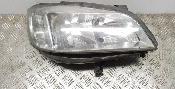 Opel Zafira A Headlight/headlamp 89100055