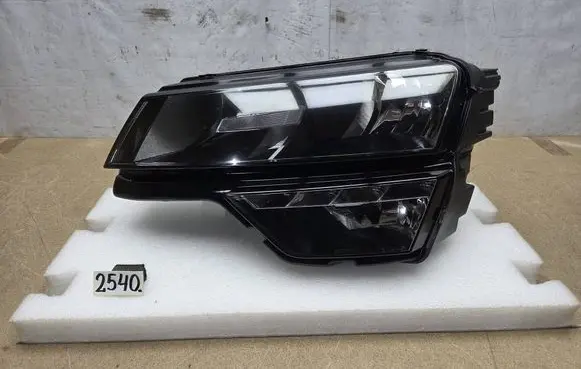 Skoda Kodiaq Headlight/headlamp 57B941015A 0020503706 25L18918