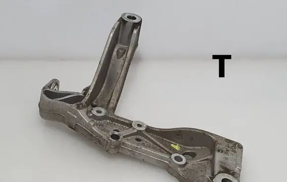 Audi A3 S3 8P Front lower control arm/wishbone 1K0199296E