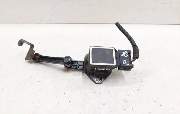 Mercedes-Benz R W251 Air suspension front height level sensor A0105427717