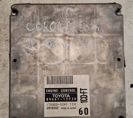 Toyota Corolla E120 E130 Engine control unit/module 1758005241 8966113230