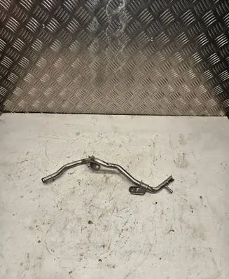 Toyota Prius (XW50) Engine coolant pipe/hose