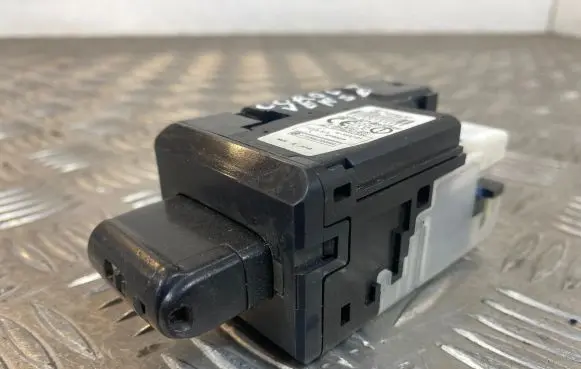 Toyota Corolla Verso AR10 Ignition lock 626399000 000668979 998694NH660