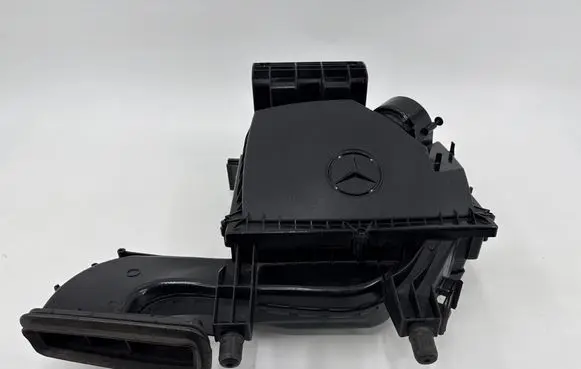 Mercedes-Benz Sprinter W907 W910 Air filter box A9075285800