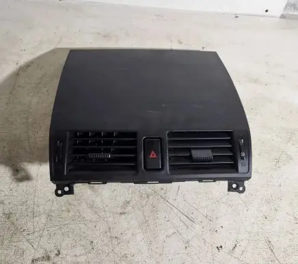 Mazda 3 I Dash center air vent grill BP4LGM38 03750330