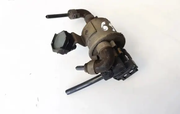 Valve vacuum