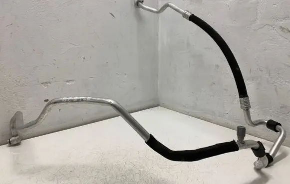 Volkswagen Beetle A5 Air conditioning (A/C) pipe/hose 5C0816743L 2993M
