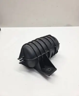 BMW 5 E60 E61 Vacuum air tank 2247620 11652247620