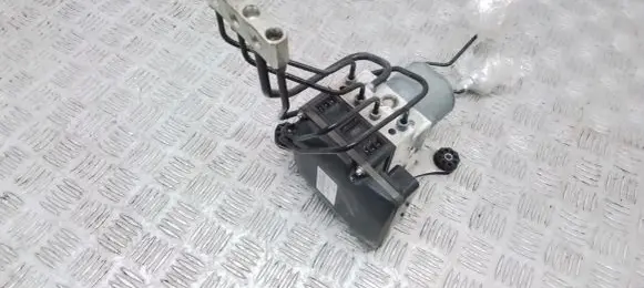 BMW 7 F01 F02 F03 F04 ABS Pump 6797054