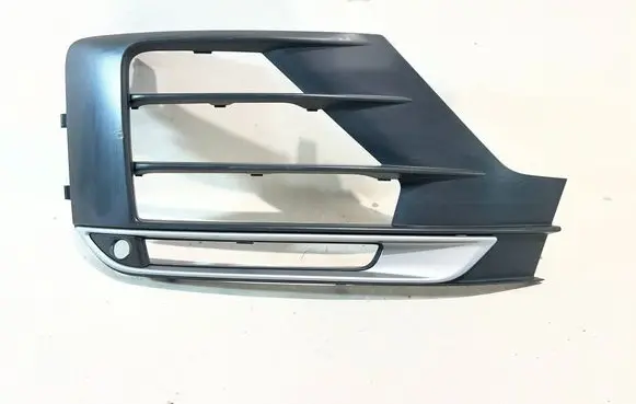Audi Q2 - Front bumper lower grill 81A807682