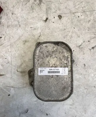 Skoda Octavia Mk3 (5E) Oil filter mounting bracket 03N117021