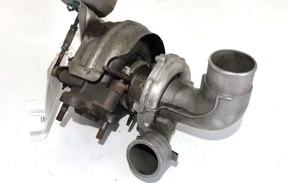 Toyota Avensis T270 Turbo 17201-0R070