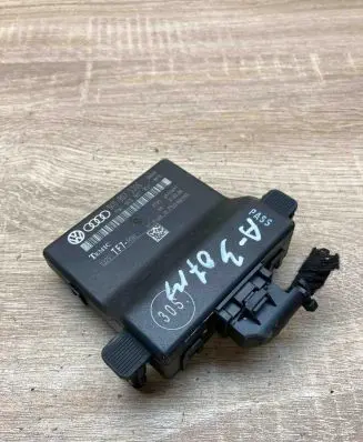 Audi A3 S3 8P Other control units/modules 1K0907530G 1K0907951