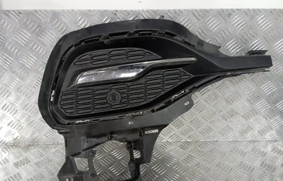 Opel Grandland X Front bumper lower grill 50139073 134301