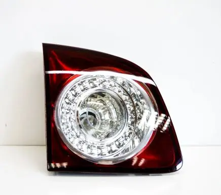 Volkswagen Golf Plus Tailgate rear/tail lights 5M0945093L