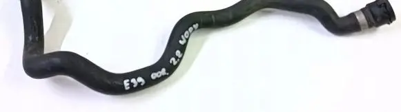 BMW 5 E39 Engine coolant pipe/hose
