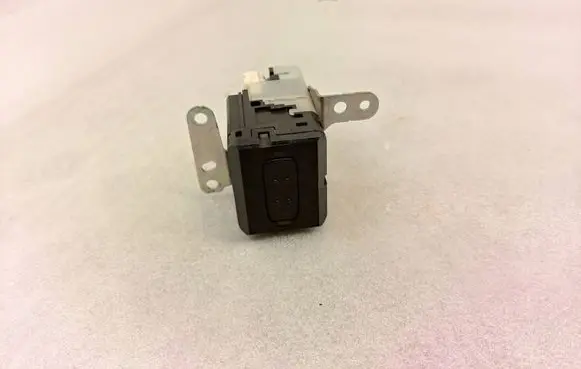 Toyota Corolla Verso AR10 Ignition lock 626399000