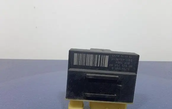 Citroen DS5 Glow plug 9662570880