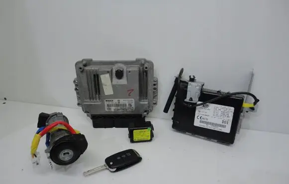 KIA Ceed Engine ECU kit and lock set 39111-2A976