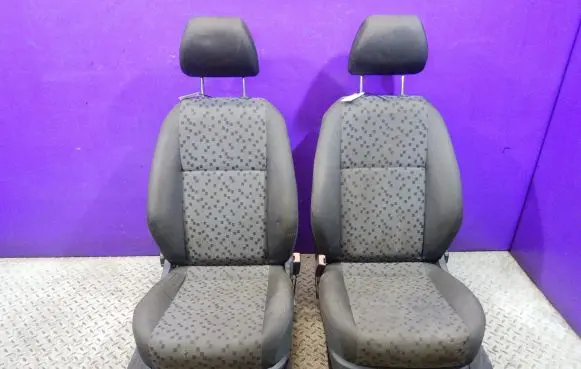 Seat set
