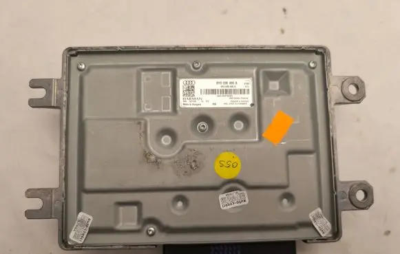 Audi S5 F5 Sound amplifier 8Y0035465A