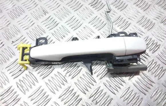 Toyota Prius+ (ZVW40) Front door exterior handle