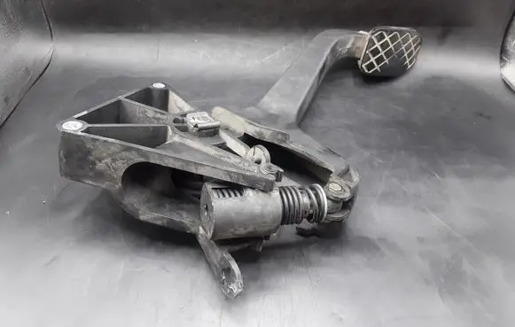 Clutch pedal