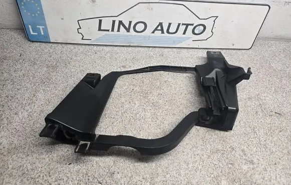 BMW 5 E60 E61 Headlight/headlamp mounting bracket 15873700