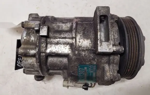 Opel Vectra C Air conditioning (A/C) compressor (pump) 13217307 KQ2 264710745
