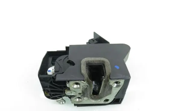 Dacia Duster Front door lock 