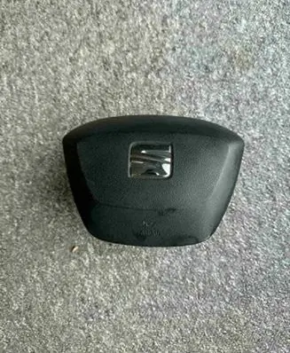 Seat Leon (5F) Steering wheel airbag 5F0880201H