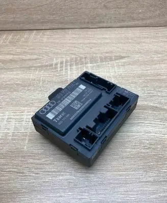 Audi A6 S6 C6 4F Door control unit/module 4F0959793E 4F0910793E