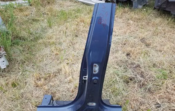 KIA Rio Other sill/pillar trim element