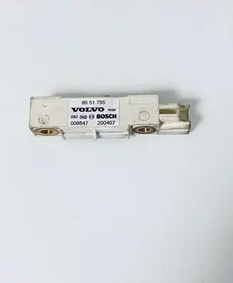 Volvo XC90 Airbag deployment crash/impact sensor 8651755