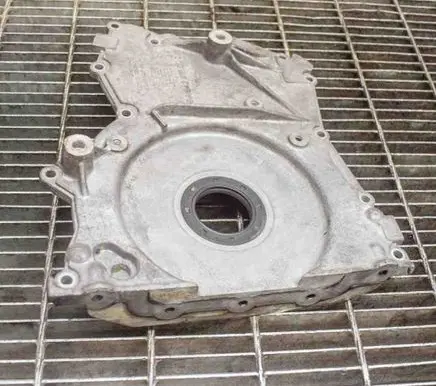 Mercedes-Benz E W212 Timing chain cover A6420150002