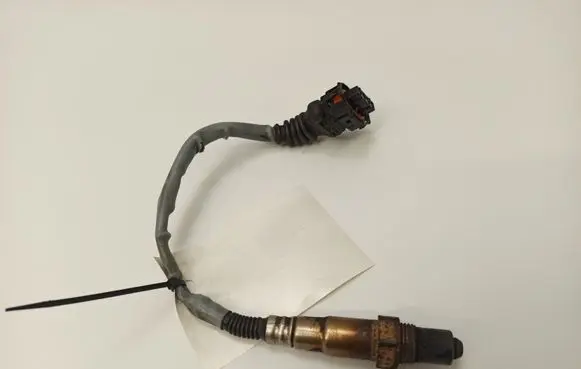 Cadillac CTS Lambda probe sensor 0258006379 281280131