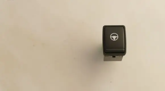 Nissan X-Trail T32 Steering wheel adjustment switch 6FP0A